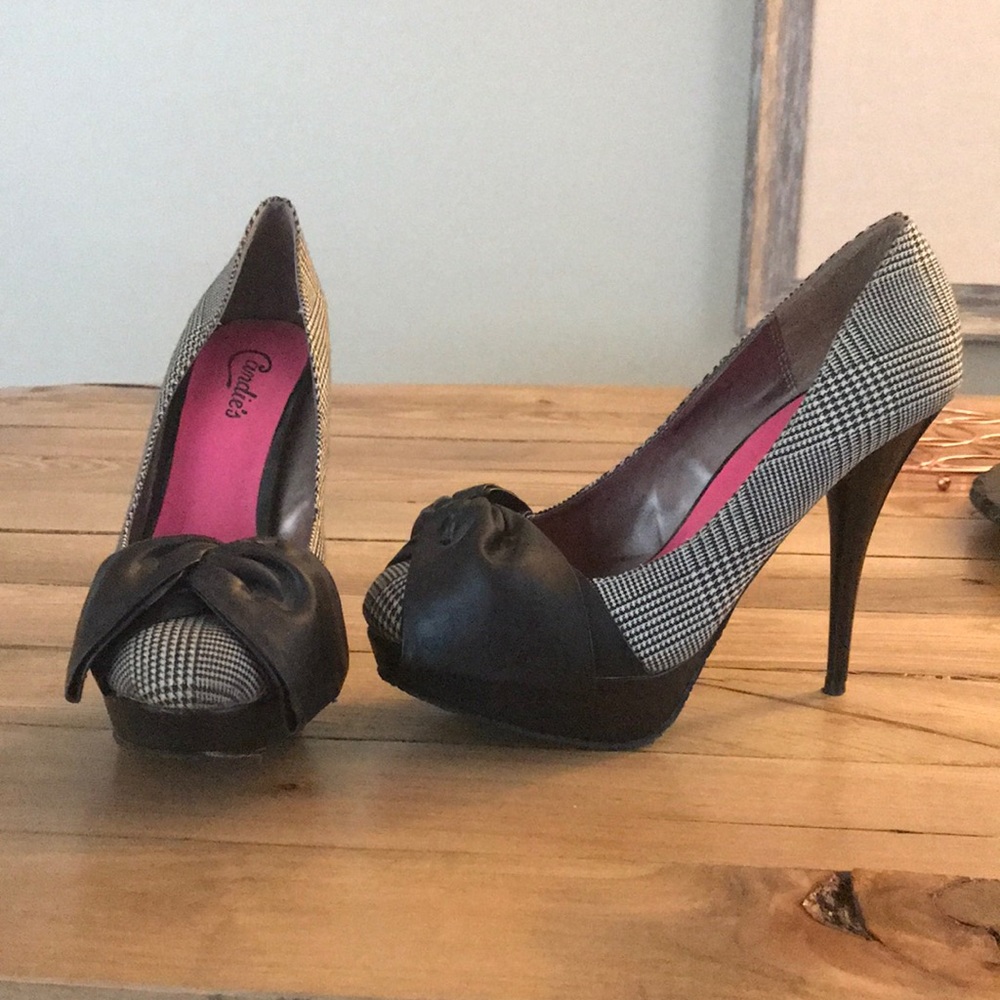 6” gingham pattern heels
